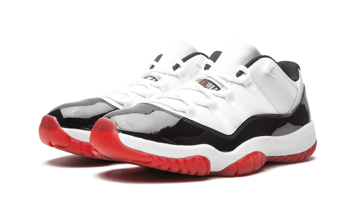 Air Jordan 11 Retro Low Concord Bred AV2187 160