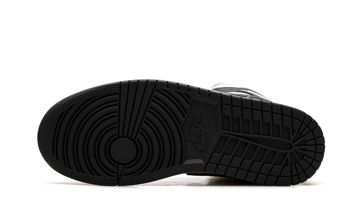 Air Jordan 1 Mid Fall League HQ3008 130