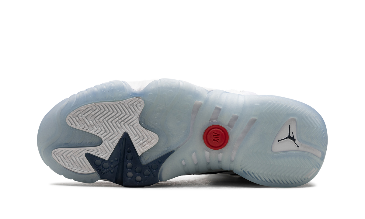 JUMPMAN TWO TREY White / Navy / University Red DO1925 102